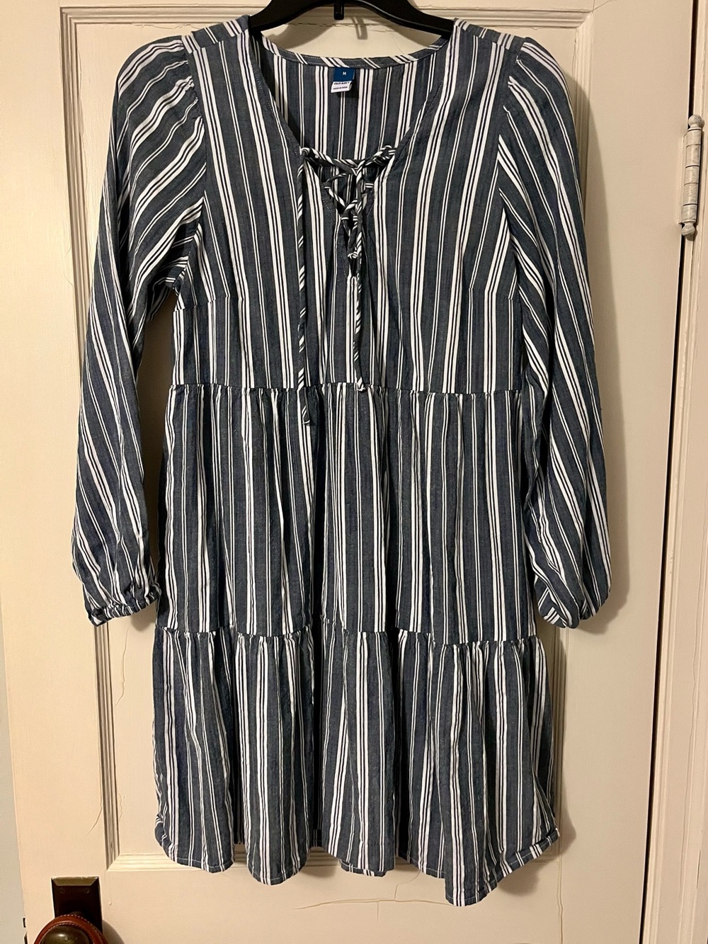 Women’s Old Navy Medium Blue and White Striped Tiered Dress